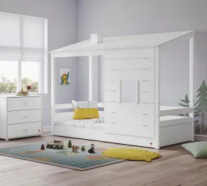 Montes White – Bed With Wooden Roof